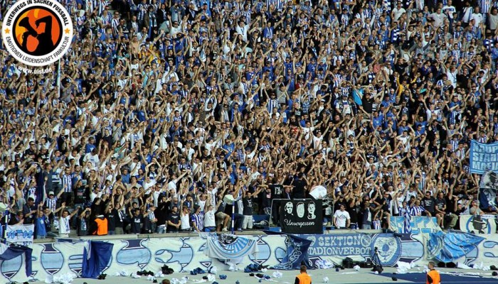 Coreografia Ultras Hertha BSC Berlino Harlekins