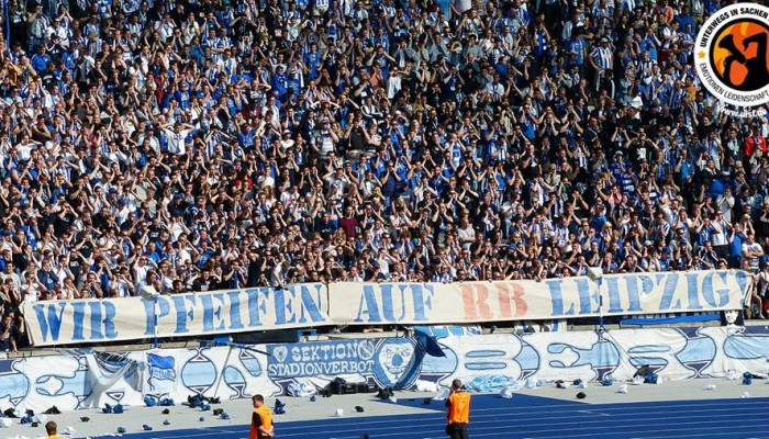 Coreografia Ultras Hertha BSC Berlino Harlekins