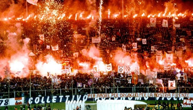 Coreografia curva Fiesole (Fiorentina vs Manchester United 2-0)