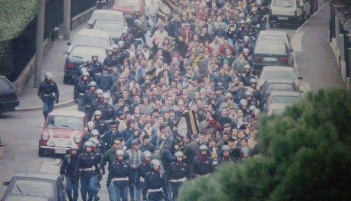 Corteo Hellas Verona a Bergamo per un Atalanta - Verona stagione 94-95