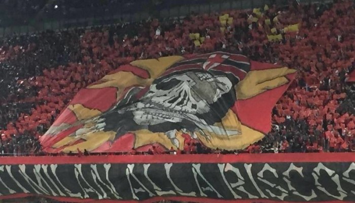 Curva Sud Milano nel derby con l'Inter - 13.09.2015 Avanti Milan alla riscossa