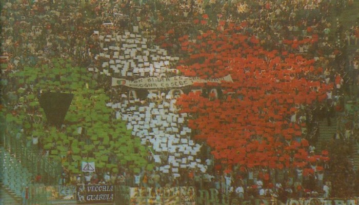 Tricolore nel settore ospiti (Roma - JUVE 1994-95)