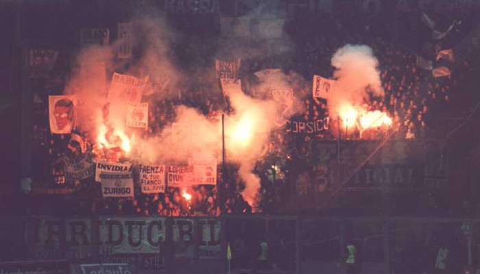 Ultras Juventini a Bergamo (Atalanta - Juve 2000-01)