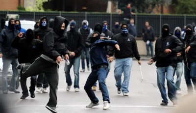 ultra napoletani scontri ultras napoli curva a mastiff curva b